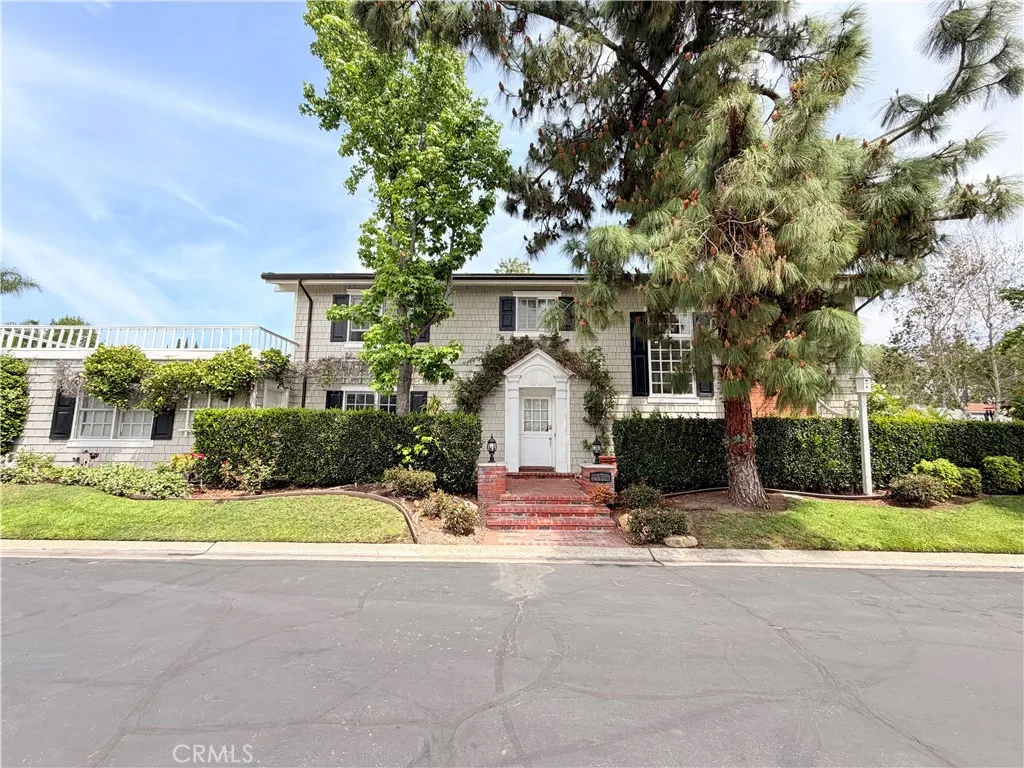 19238 Arminta, Reseda, CA, 91335