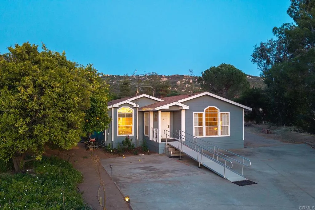https://cdn.realtyfeed.com/cdn/127/306689842/015c9690c1a70dccd60b71339e2d3b93.webp