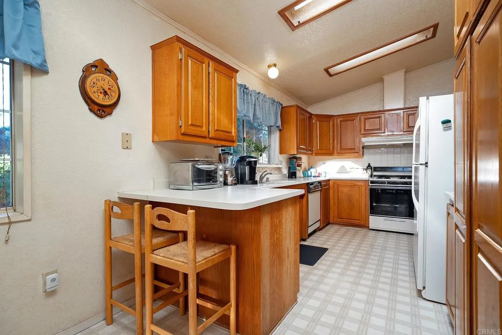 https://cdn.realtyfeed.com/cdn/127/306689842/0cf2271e083325ad81ab5e908a67da47.webp