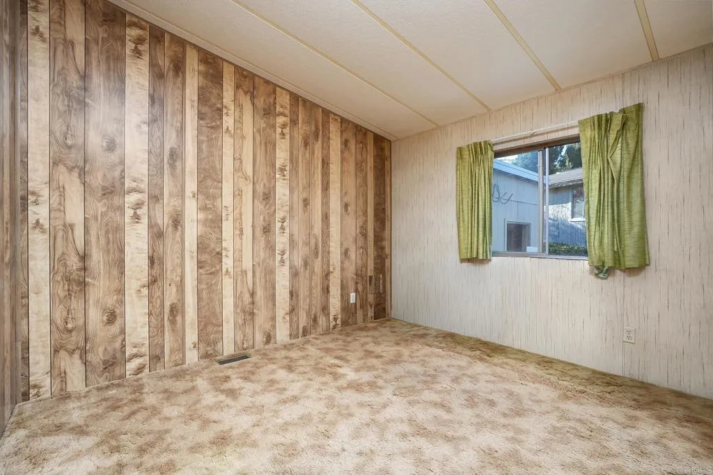 https://cdn.realtyfeed.com/cdn/127/306689842/2c5ef860ad2428d4e0f01252676e0a91.webp
