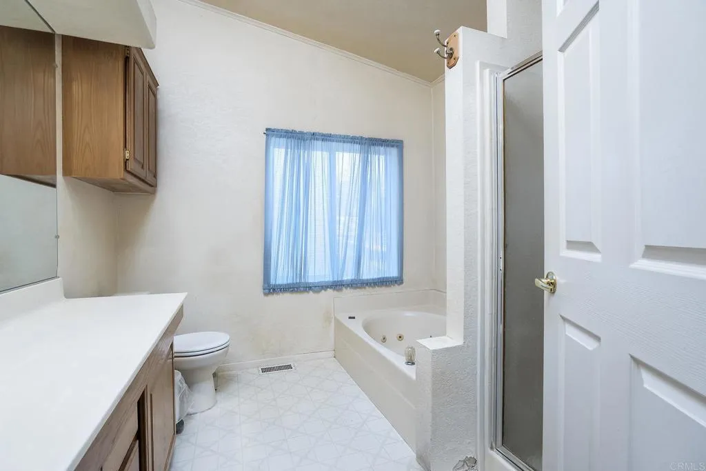 https://cdn.realtyfeed.com/cdn/127/306689842/3b848728c8fc71f089c60f3c700a2736.webp