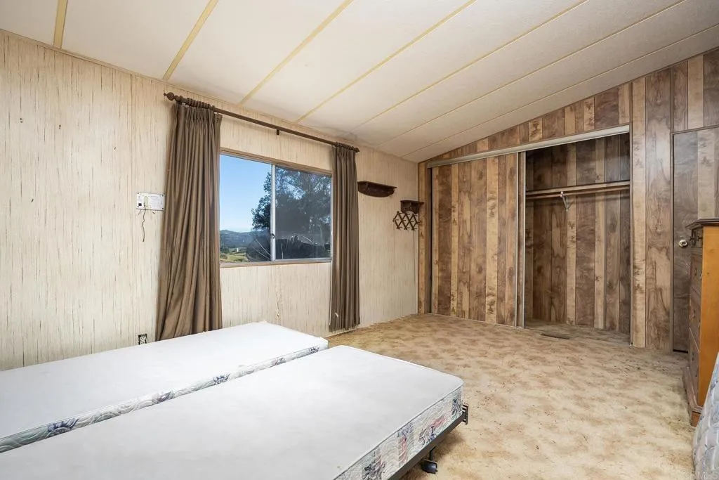 https://cdn.realtyfeed.com/cdn/127/306689842/6d3ae254bcdf2edbc3682f30361c0133.webp