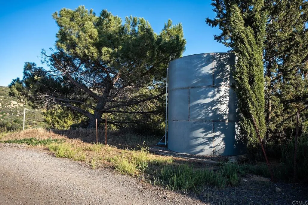 https://cdn.realtyfeed.com/cdn/127/306689842/94c66dc5ed3b2cc9731a34b11bf743ee.webp