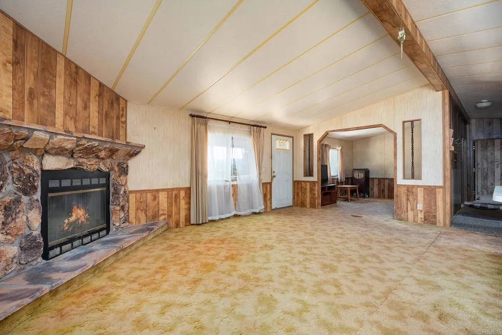 https://cdn.realtyfeed.com/cdn/127/306689842/a61acac221c114a7300e5d5af2444f7e.webp