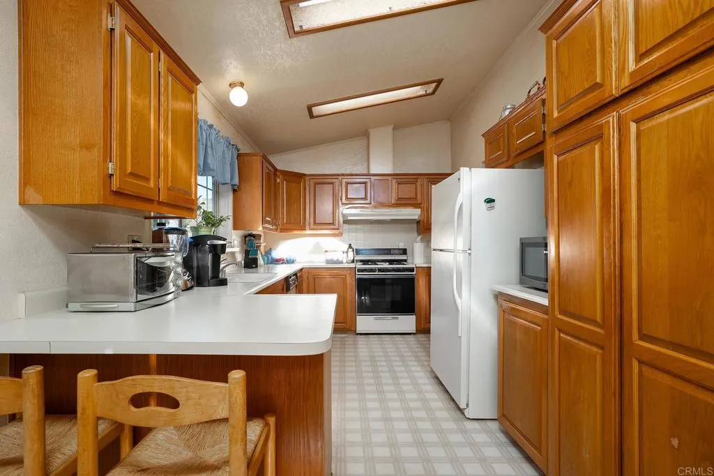 https://cdn.realtyfeed.com/cdn/127/306689842/fc516d4aab6717eef39b33e9af5e1562.webp