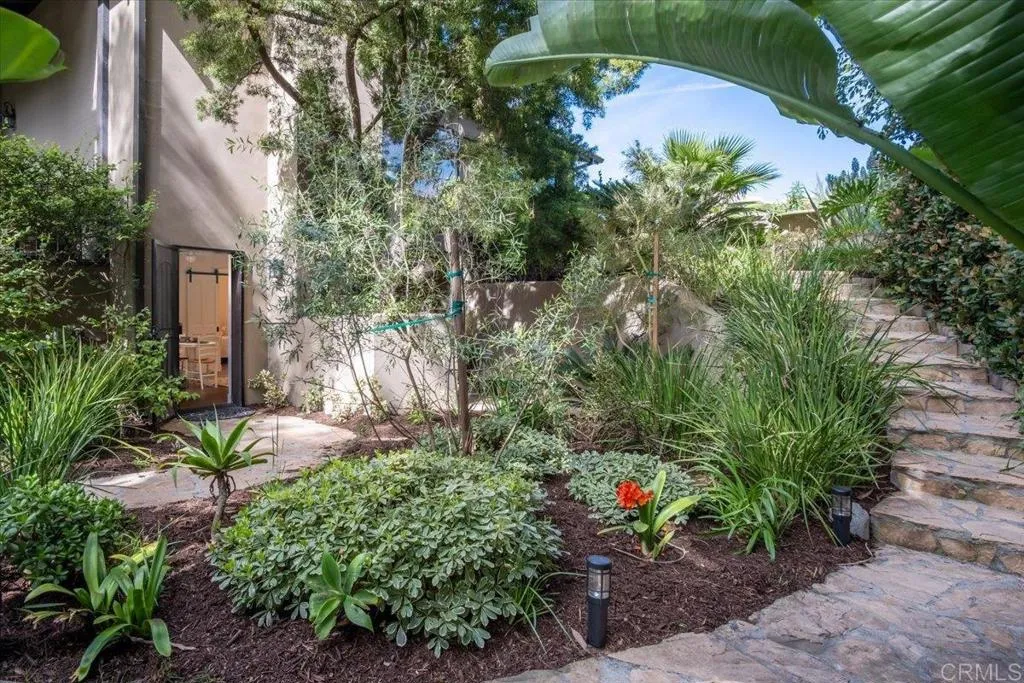 https://cdn.realtyfeed.com/cdn/127/306689890/3fa683b1bd2ec001a5e72d74ab860010.webp