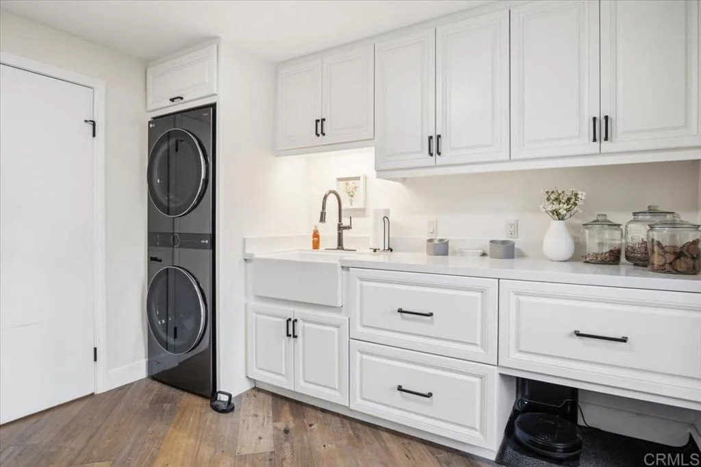 https://cdn.realtyfeed.com/cdn/127/306689890/48adf3ef3665c54a200705c64984f978.webp