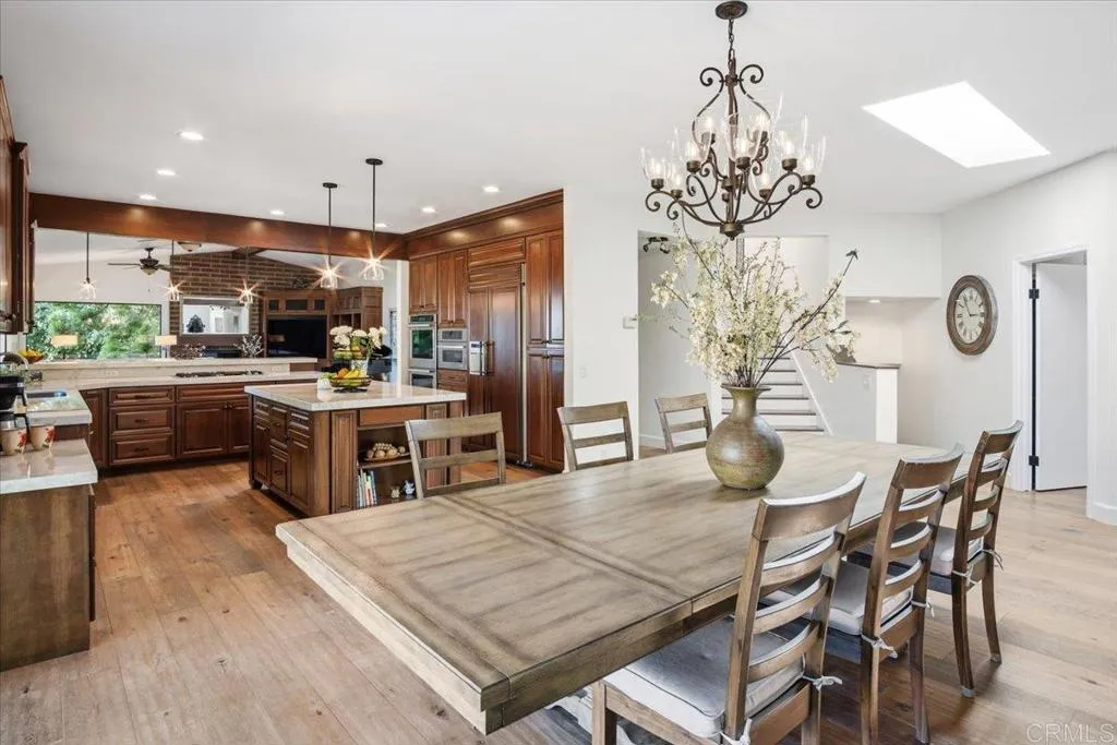 https://cdn.realtyfeed.com/cdn/127/306689890/8057f7788f1661dda9d7950580cec3f6.webp