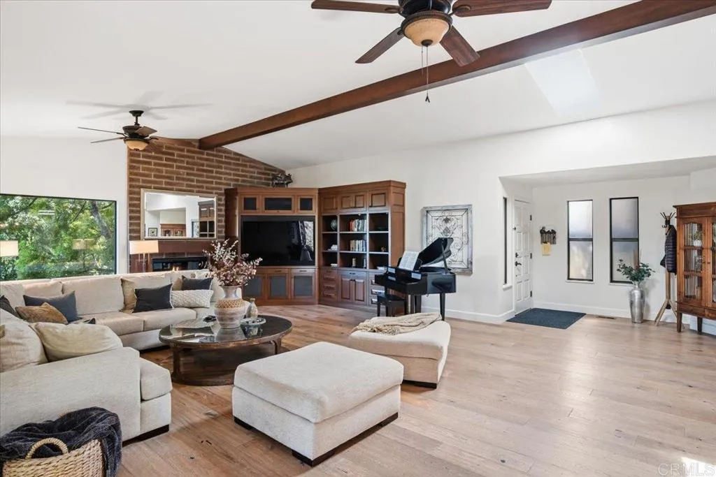 https://cdn.realtyfeed.com/cdn/127/306689890/e87ff60c229e67aeca5c166413f1ce8e.webp