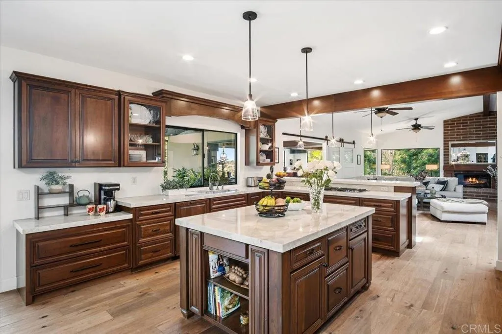 https://cdn.realtyfeed.com/cdn/127/306689890/f6d21de9b74fc80d20c4daf5971f478d.webp
