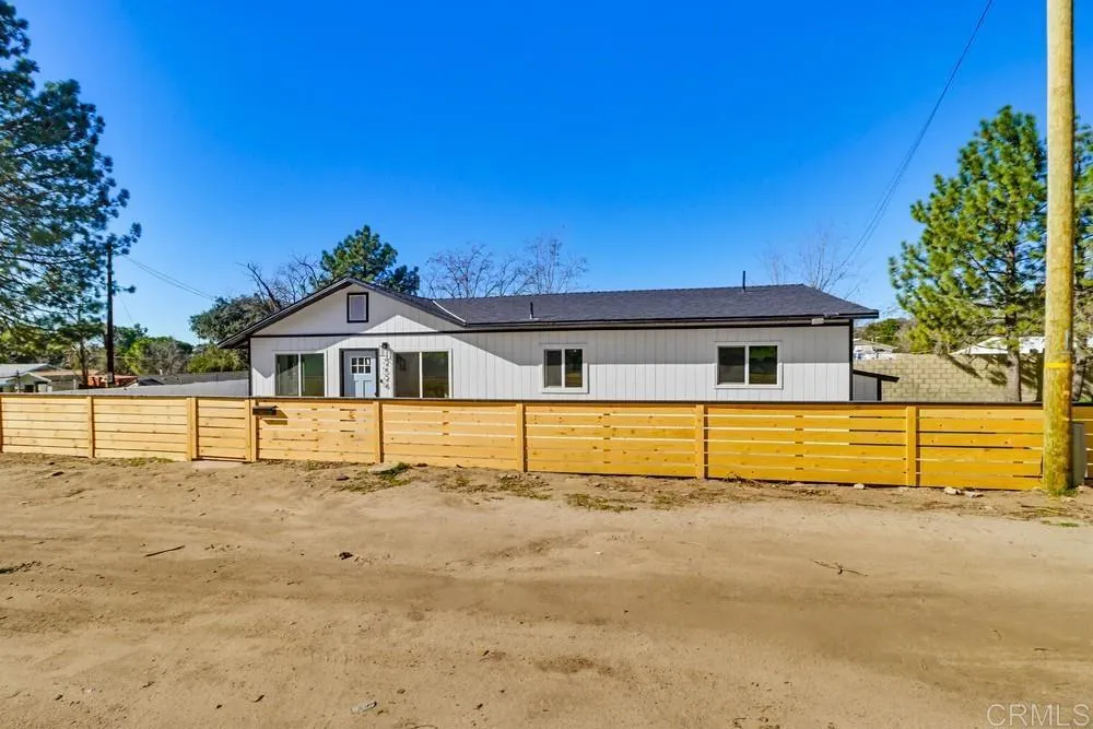 https://cdn.realtyfeed.com/cdn/127/306689902/406e278763951662ebcfc95223c6d453.webp
