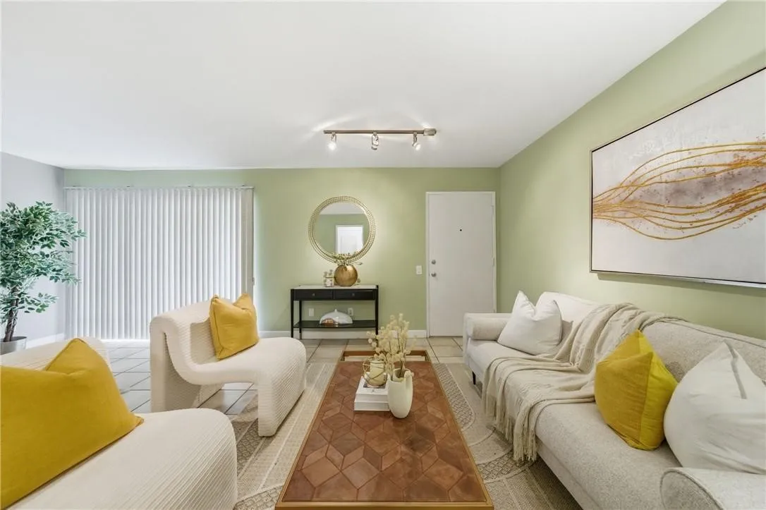 2311 4th Street 106