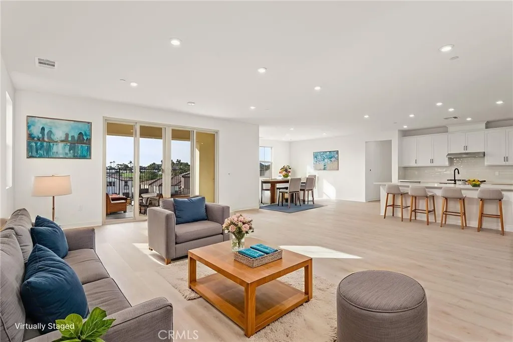 https://cdn.realtyfeed.com/cdn/127/306689976/b7ee9ae9a1674ad5e7a93bc1c1c67790.webp
