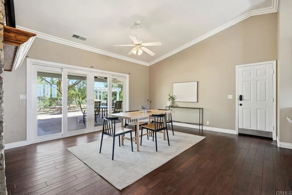 https://cdn.realtyfeed.com/cdn/127/306690075/16c2ead620e9ef91b4ad9129499ac47c.webp