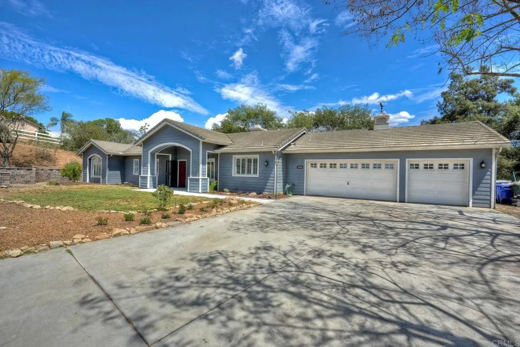 https://cdn.realtyfeed.com/cdn/127/306690075/6d522d1af90d374d4eee7a803e7e82c4.webp
