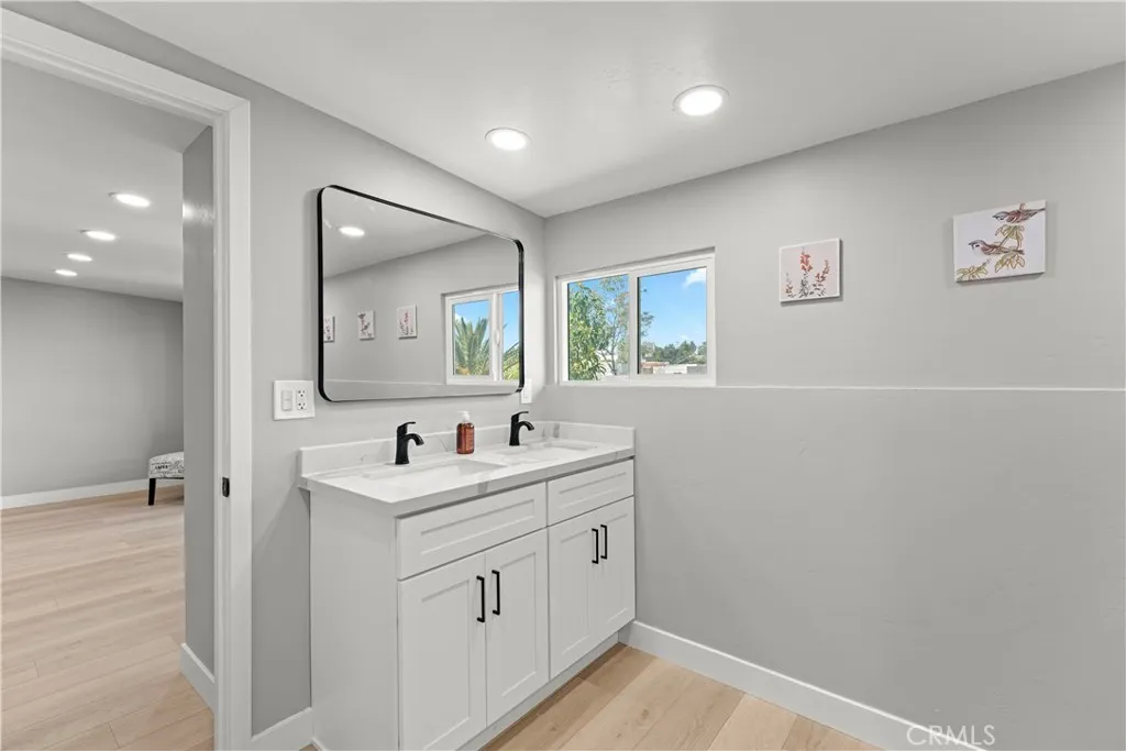 https://cdn.realtyfeed.com/cdn/127/306690096/d0cc56ca4a5beff13374f7e2f2671a44.webp