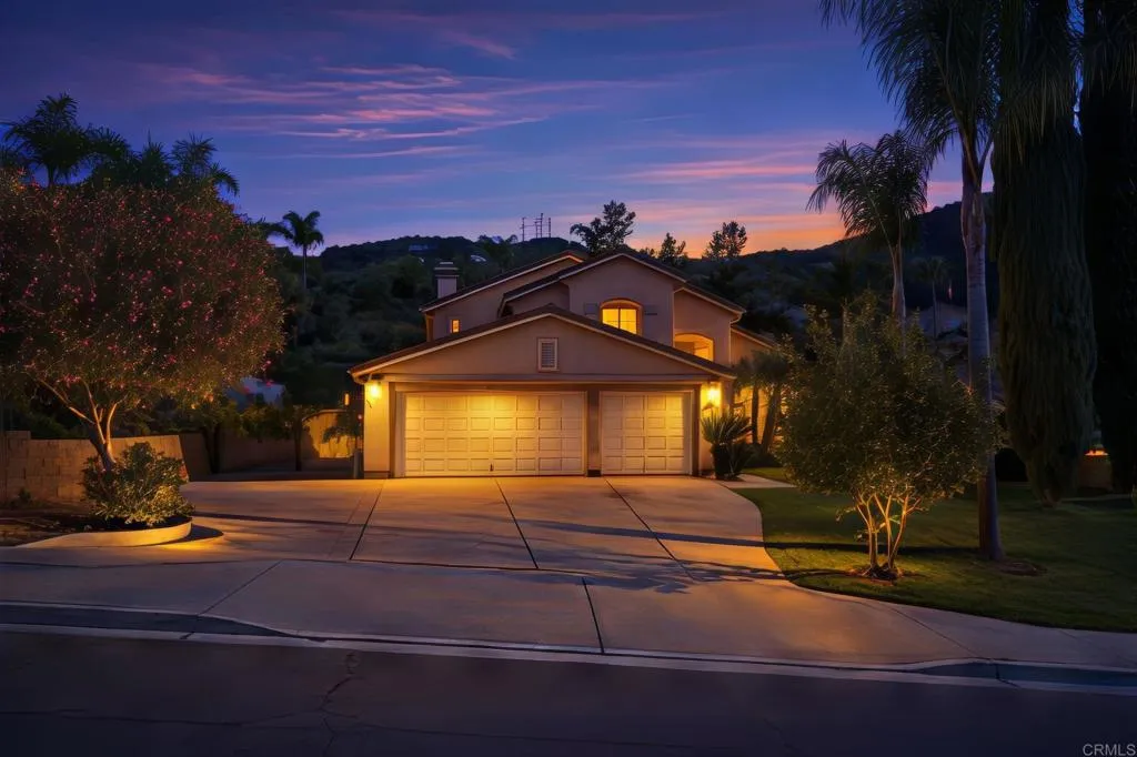 8339 E County Dr, El Cajon, CA, 92021