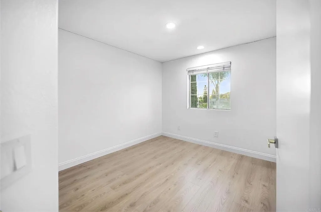 8339 E County Dr, El Cajon, CA, 92021
