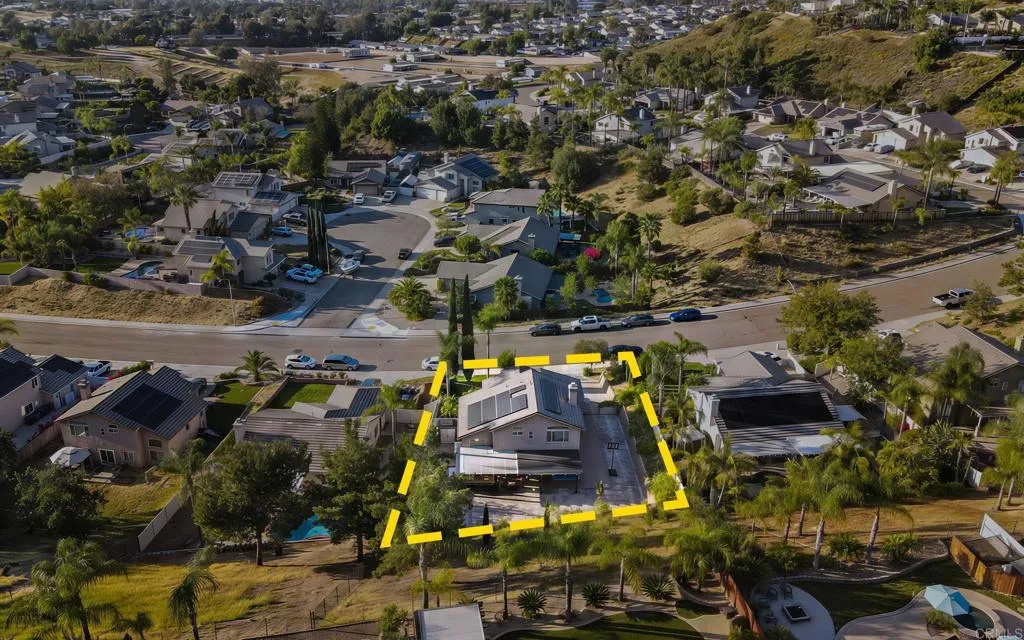 8339 E County Dr, El Cajon, CA, 92021