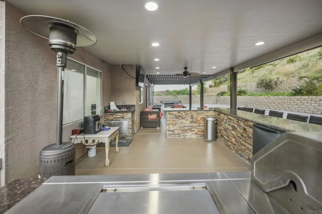 8339 E County Dr, El Cajon, CA, 92021