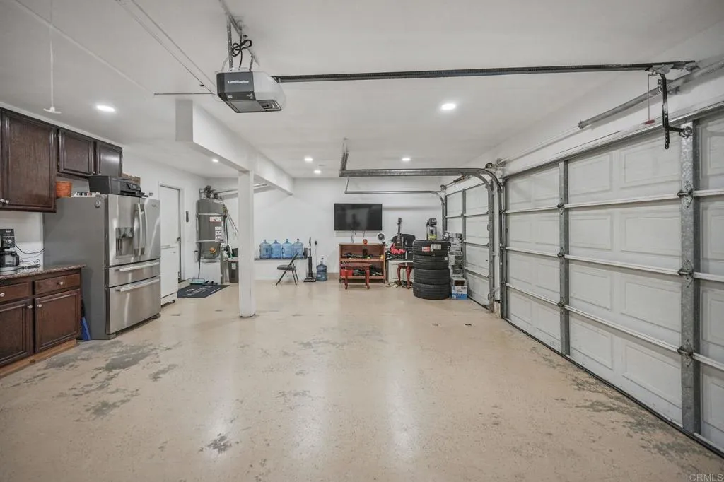 8339 E County Dr, El Cajon, CA, 92021