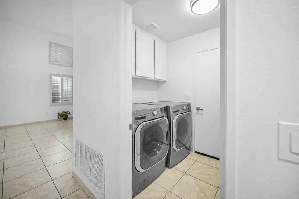 8339 E County Dr, El Cajon, CA, 92021