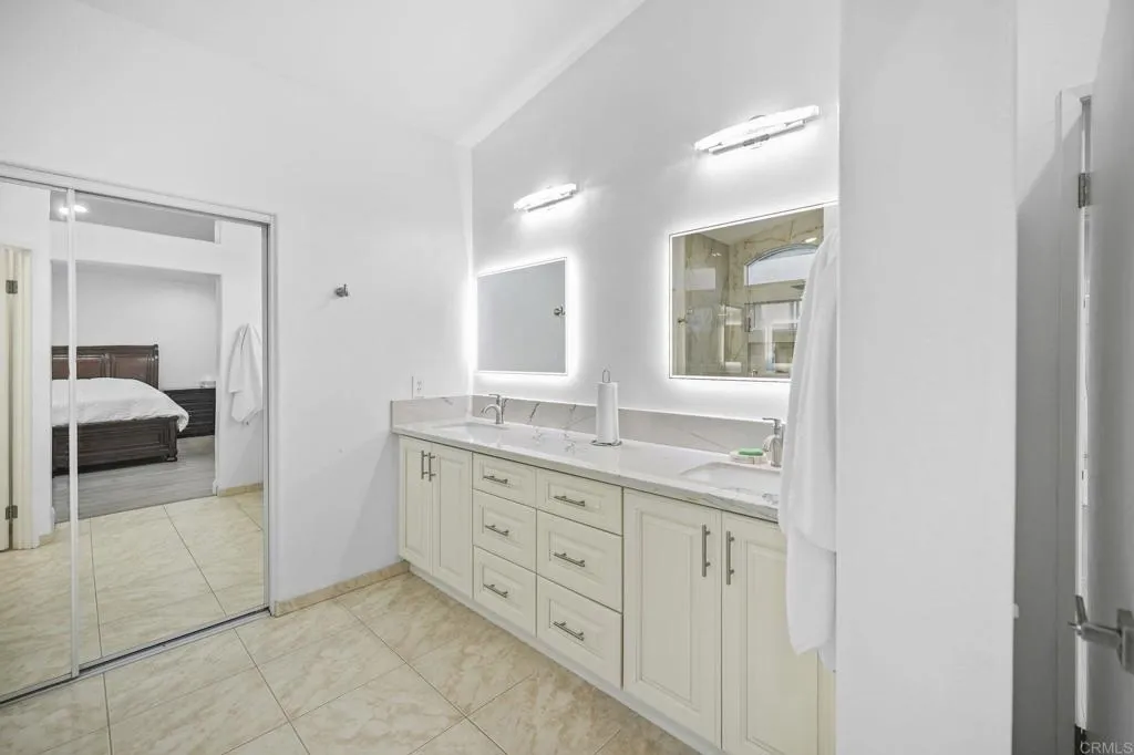 8339 E County Dr, El Cajon, CA, 92021