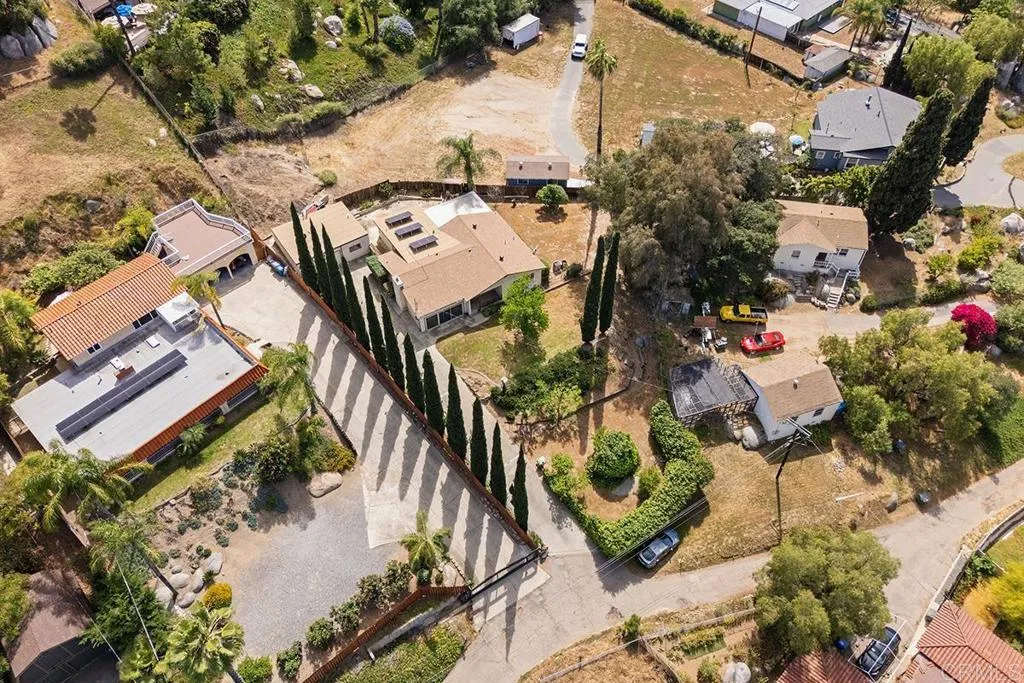 https://cdn.realtyfeed.com/cdn/127/306690157/23b0361d0666581dd4828c78309e07e4.webp
