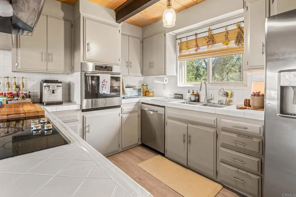 https://cdn.realtyfeed.com/cdn/127/306690220/4573ac07c9bac261385d4d7528d74d91.webp
