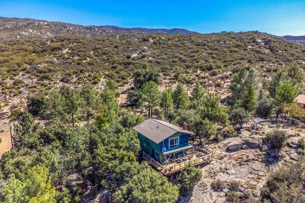 https://cdn.realtyfeed.com/cdn/127/306690220/5f31b53d141bf7bd4b47474a73d3bede.webp