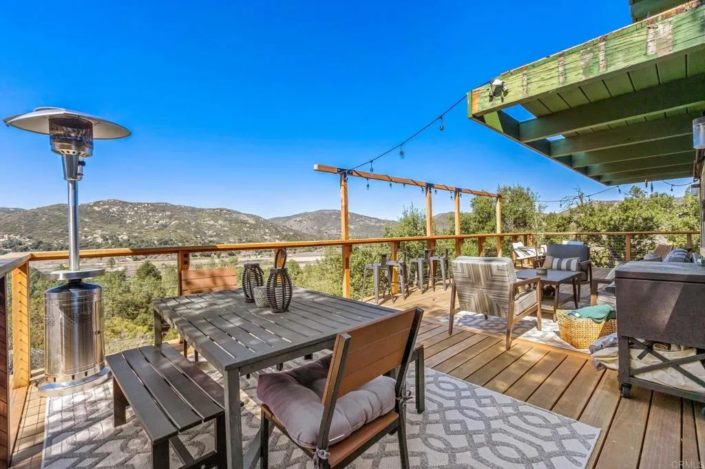 https://cdn.realtyfeed.com/cdn/127/306690220/adea55d69bffb9c2b4ab37ec6892c66a.webp