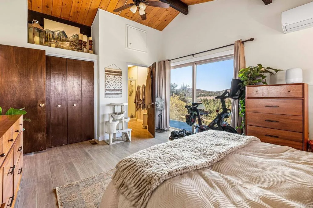 https://cdn.realtyfeed.com/cdn/127/306690220/af74f9edc74b2d80a708ae11b2b730d0.webp