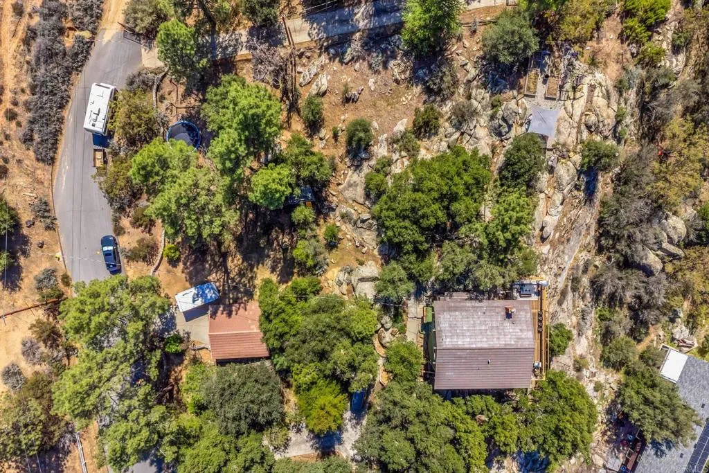 https://cdn.realtyfeed.com/cdn/127/306690220/e459e3f278e19e704ada0160fd79e288.webp