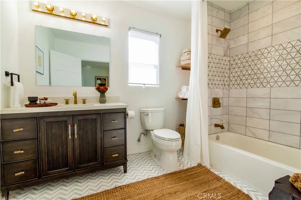 10816 Calvert, North Hollywood, CA 91606 - Photo 5 of 25, North Hollywood, CA
