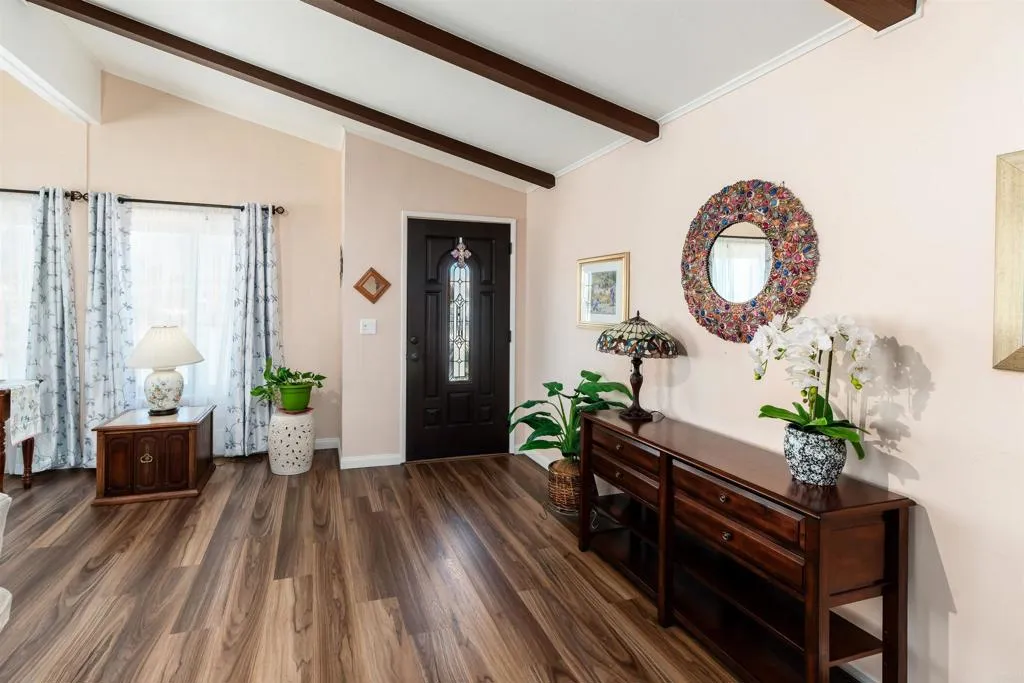 https://cdn.realtyfeed.com/cdn/127/306690294/050c02ac80e3d8a69f2f165560a2a4b0.webp
