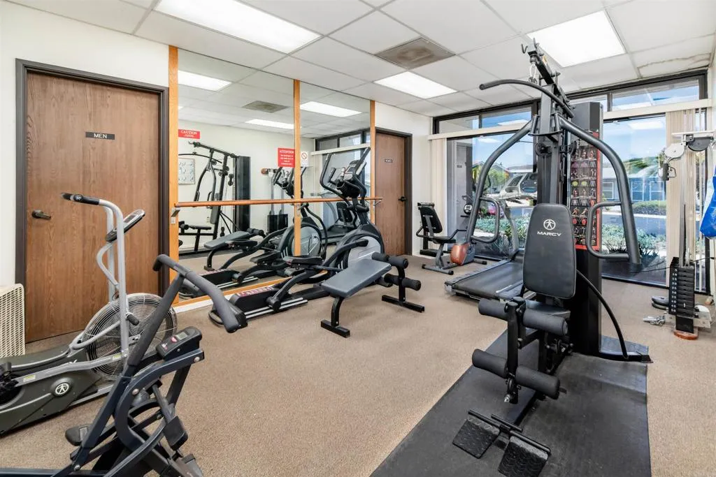 https://cdn.realtyfeed.com/cdn/127/306690294/1cba4660b40dac8f2a0cf011a190932a.webp