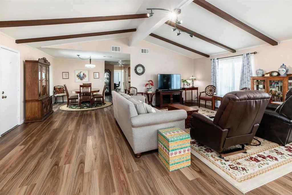 https://cdn.realtyfeed.com/cdn/127/306690294/3464e00c03a030299151d4b2df29df8d.webp