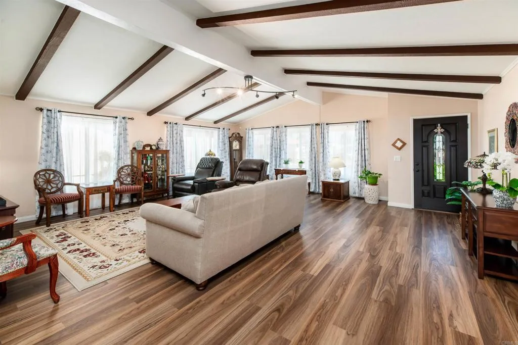 https://cdn.realtyfeed.com/cdn/127/306690294/6201a759dcf8cf9860b26212ab9ee315.webp