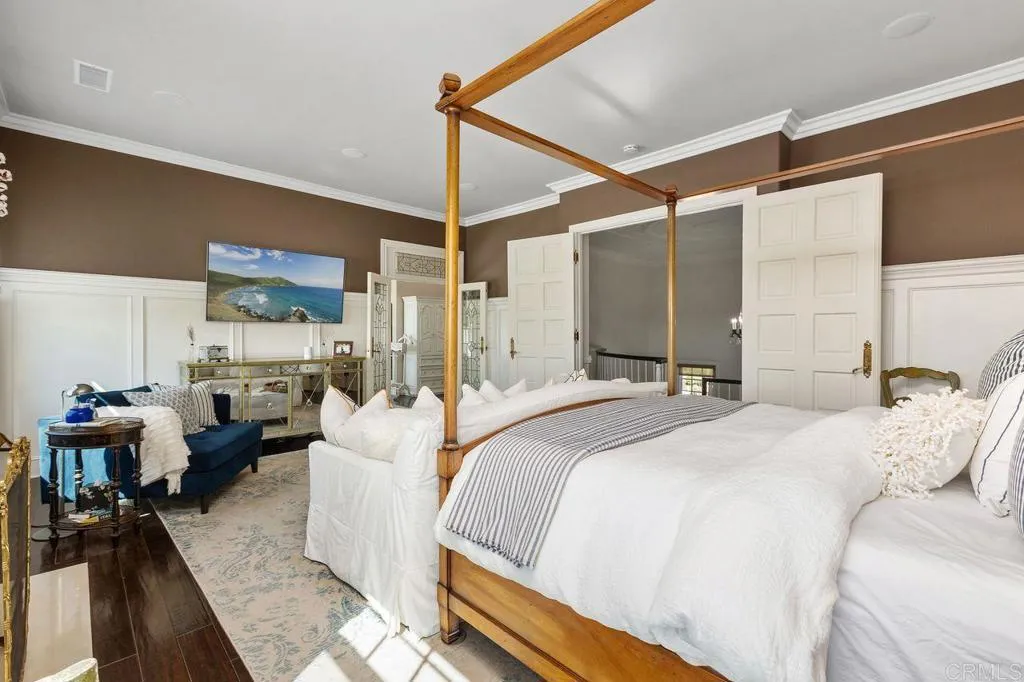 https://cdn.realtyfeed.com/cdn/127/306690324/08cc98d40cec693eaa6ddb42cb4088d6.webp