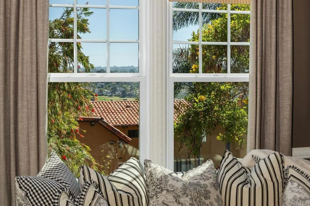 https://cdn.realtyfeed.com/cdn/127/306690324/a5b2150d57555c7d2cad36ea3b442d69.webp