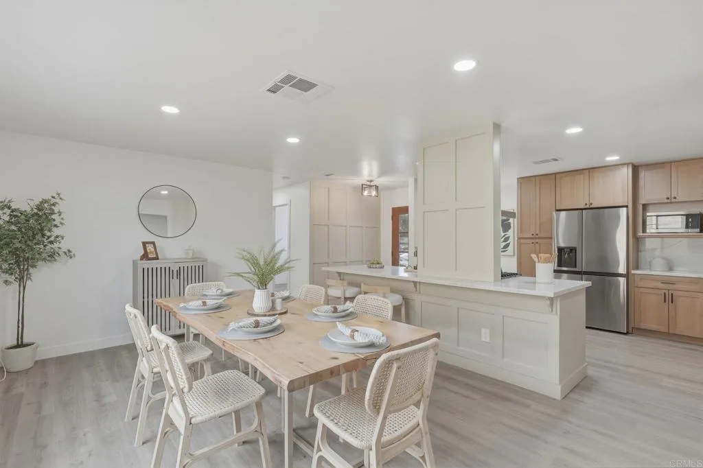 https://cdn.realtyfeed.com/cdn/127/306690334/0b1565d30df3095447db63f099dcac43.webp