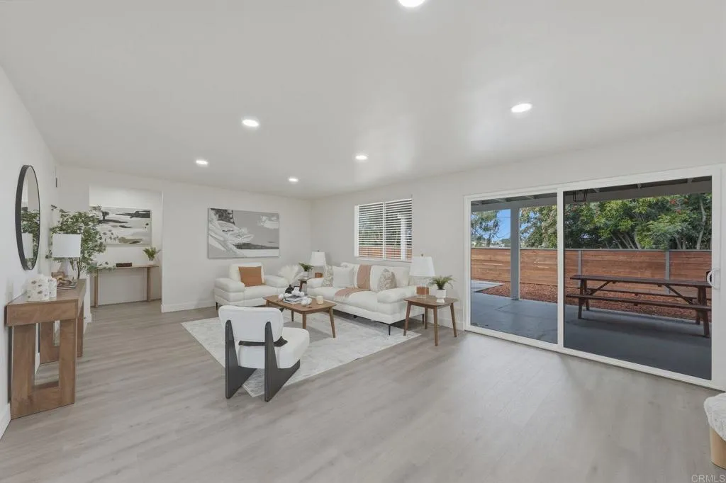 https://cdn.realtyfeed.com/cdn/127/306690334/13d2b70b9d37e81090b6cbd56c4560d6.webp