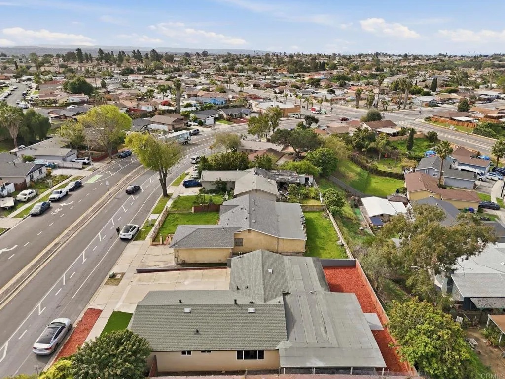 https://cdn.realtyfeed.com/cdn/127/306690334/72b4df2be2e163a2384ce779990bc393.webp