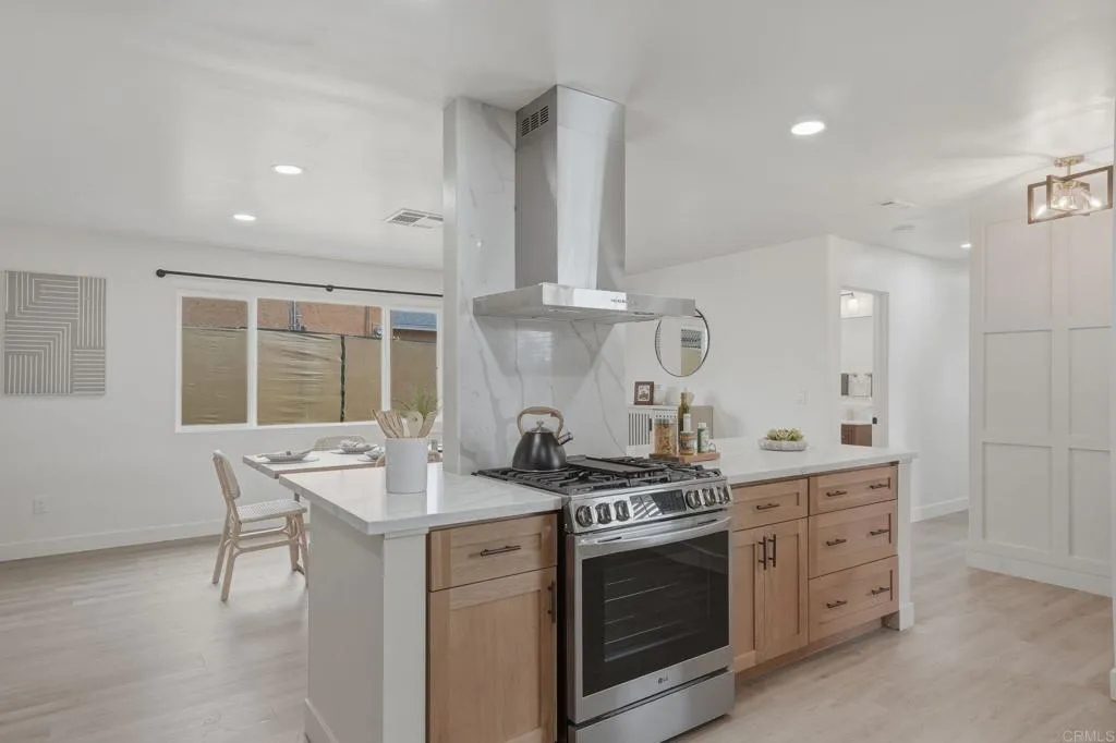 https://cdn.realtyfeed.com/cdn/127/306690334/87bee8e9161d549da2847fc158034f38.webp