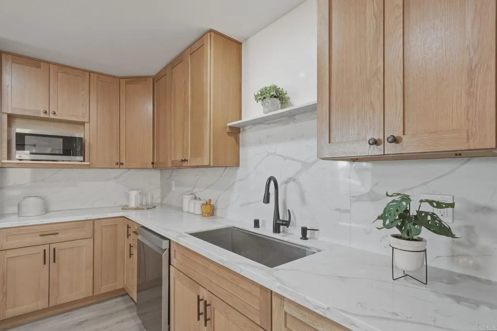 https://cdn.realtyfeed.com/cdn/127/306690334/98988f70b3eca18705e61f43b17ddcb5.webp
