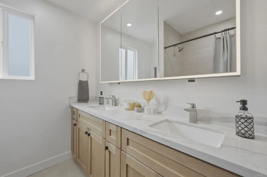 https://cdn.realtyfeed.com/cdn/127/306690334/f2ce7a2a04cb060953c2427f1bd7e22c.webp