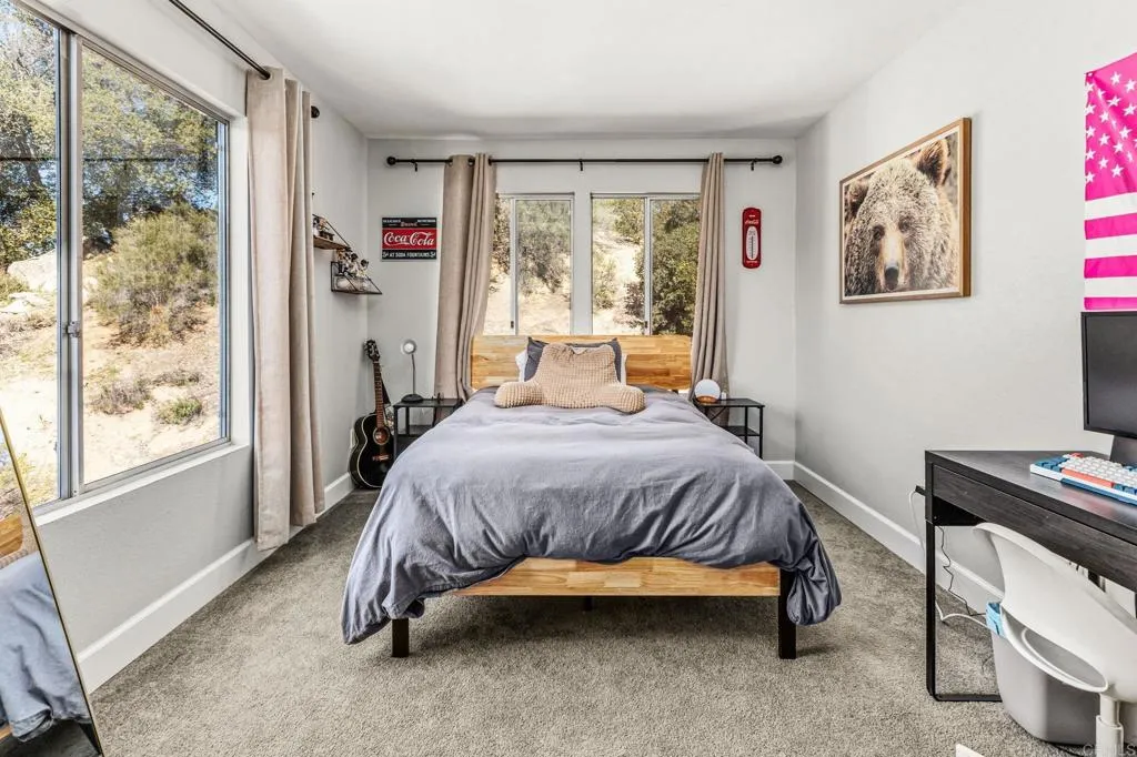 https://cdn.realtyfeed.com/cdn/127/306690382/2863c1cab9d3e722f2618d9bcde79080.webp