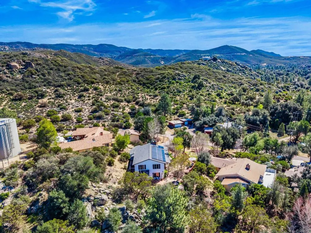 https://cdn.realtyfeed.com/cdn/127/306690382/4af47fdcaea246e3d8fe929565950bc7.webp