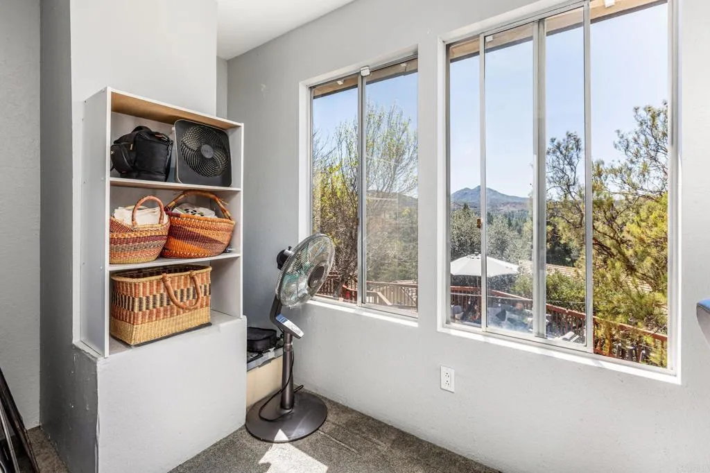 https://cdn.realtyfeed.com/cdn/127/306690382/e4b87ebb36ef2d8b3bca87ce2db7c4bd.webp