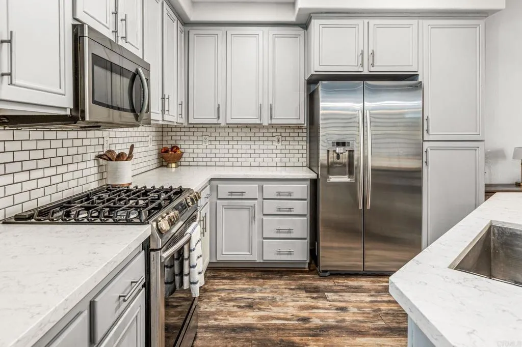 https://cdn.realtyfeed.com/cdn/127/306690573/8373795757a4eb4738cbd7a4d4006469.webp